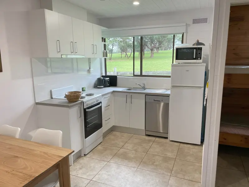 Studio 2 kitchen with garden view