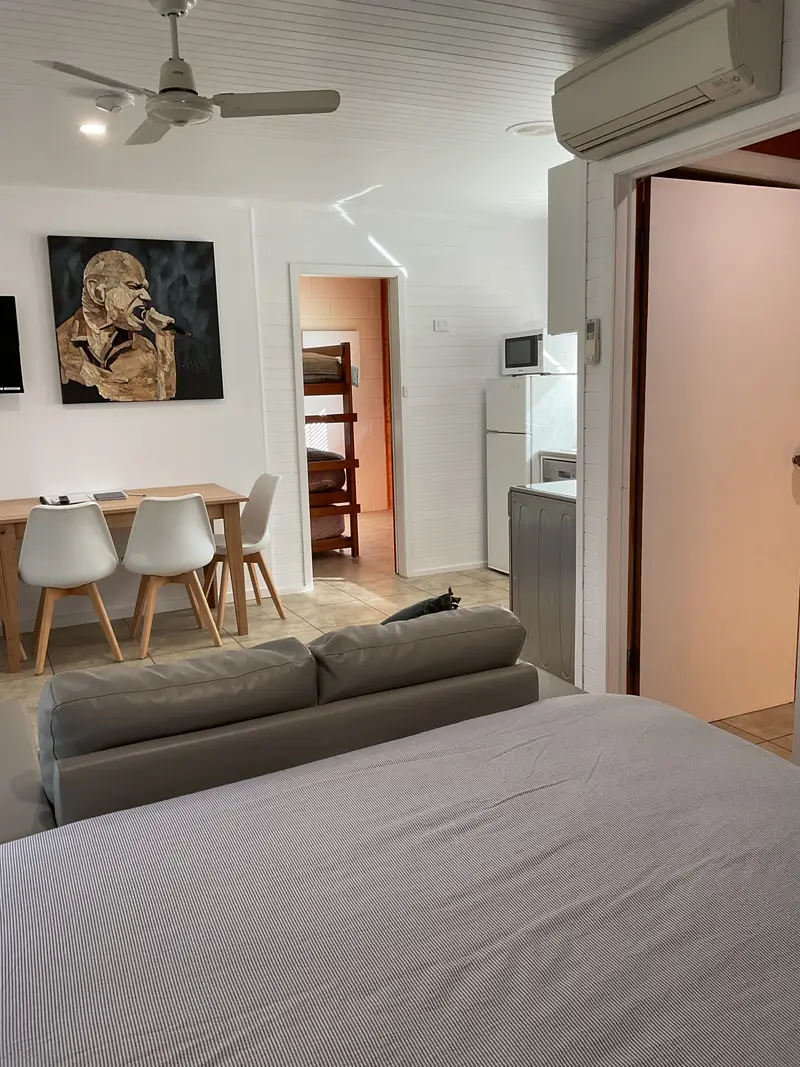 Deluxe 3 living area